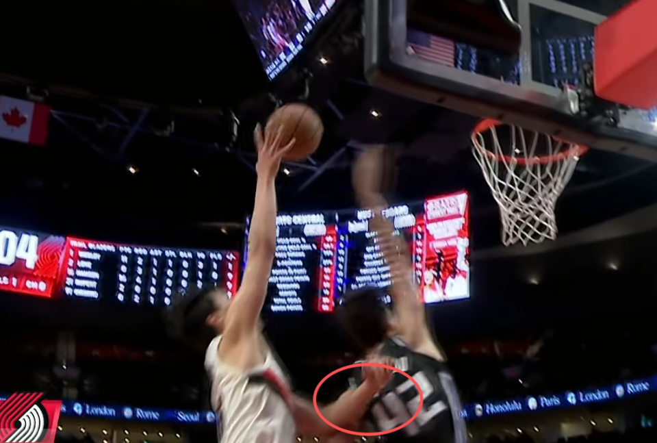 在普通班积, 犯规下场, izvXT 在普通班积, 犯规下场, izvXT