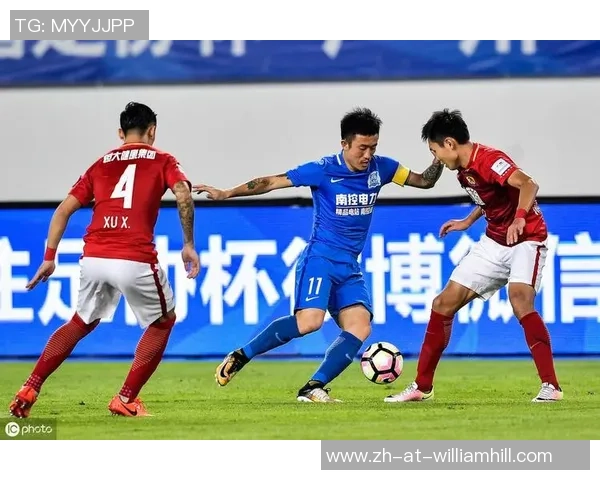 中超精彩对决天津泰达亿利迎战广州富力全力争胜展现球队实力